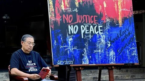 SBY Beraksi Lagi Lewat Lukisan dengan Catatan ‘No Justice, No Peace’