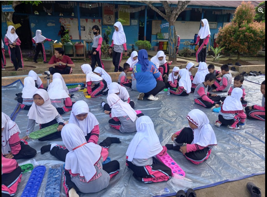 Dengan PERMATA, Guru SDN 226 Palembang Berhasil Mengurangi Kecanduan Peserta Didik Terhadap Gadget*