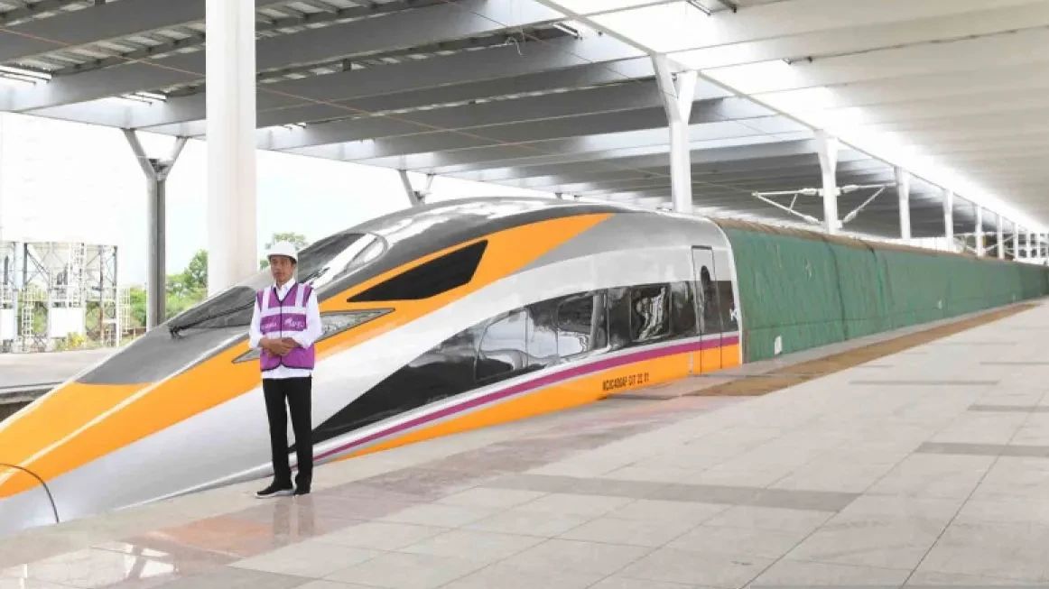 Sepur Cepat Resmi Jadi Aset Penting Negara