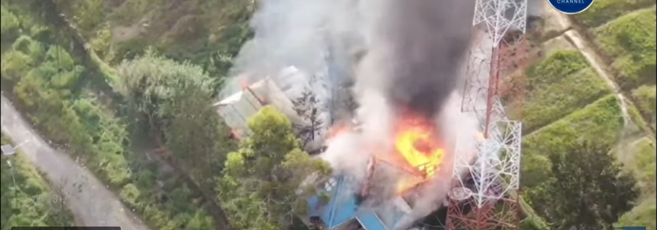 Jelang HUT RI ke-78, KKB Bakar Rumah dan Tower di Distrik Gome
