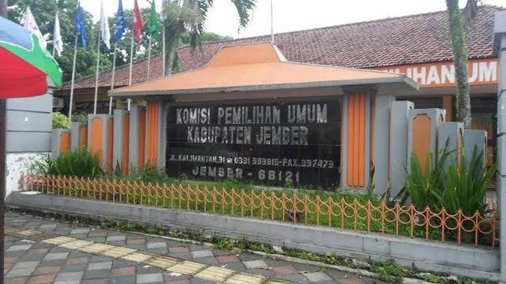 5 Tuhan Ikut Coblosan Pemilu 2024 di Jember