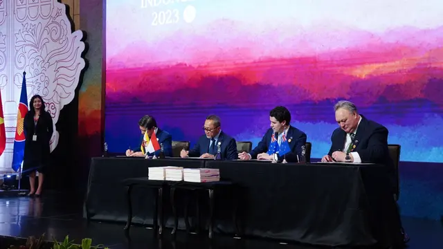 KTT ASEAN ke-43 Resmi Ditutup, Mendag : Indonesia & Presiden Jokowi Dapat Pujian dari Semua Negara