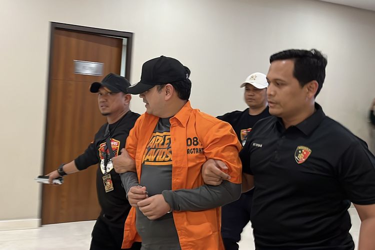 Dito Mahendra Ditangkap Setelah Berbulan-bulan Buron, Nikita Mirzani: Syukurin Lo!