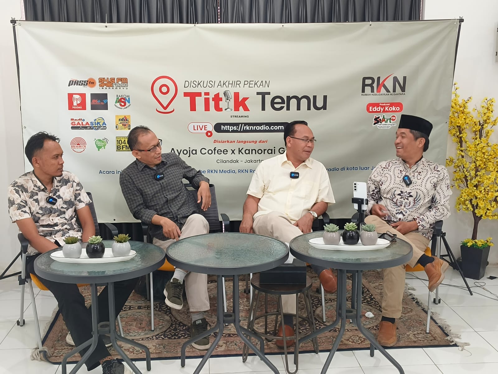 Diskusi Titik Temu, Pengamat : Kepemimpinan Militer dan Sipil Perlu Diuji, Mana yang Lebih Demokratis?