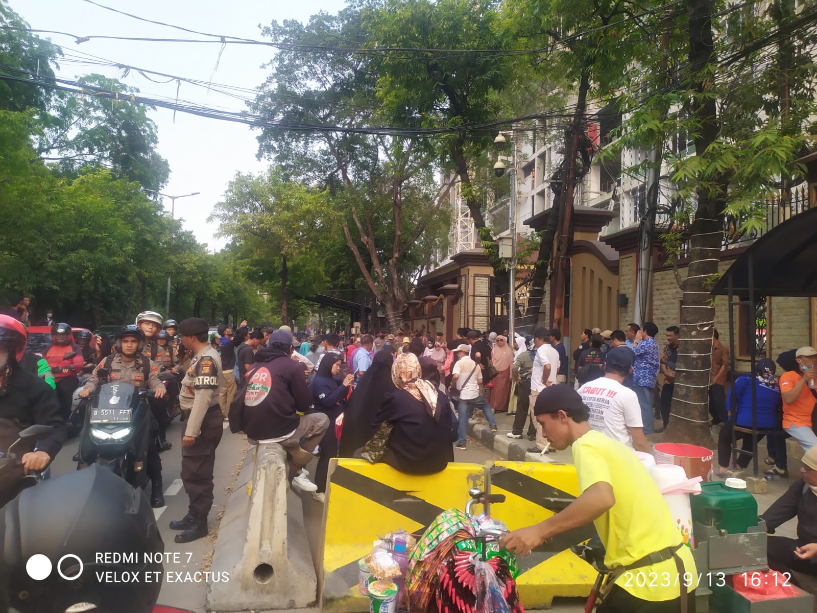 Lembaga Adat Melayu Kepri Minta Semua Pihak Tahan Diri & Tak Terprovokasi ! Beri Kesempatan Kedua Pihak Bermusyawarah secara Damai soal Rempang