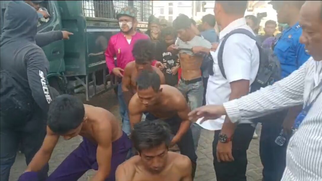 Belasan Pendemo yang Terlibat Ricuh di BP Batam Diamankan Polisi
