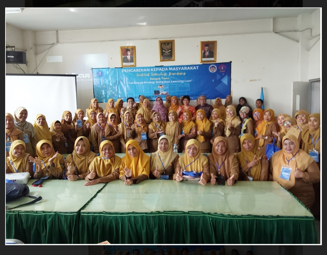 Tim Pengabdian Masyarakat ITB Berkolaborasi dengan Matematika UNNES & UNP atasi Masalah Learning Loss Pasca Pandemi