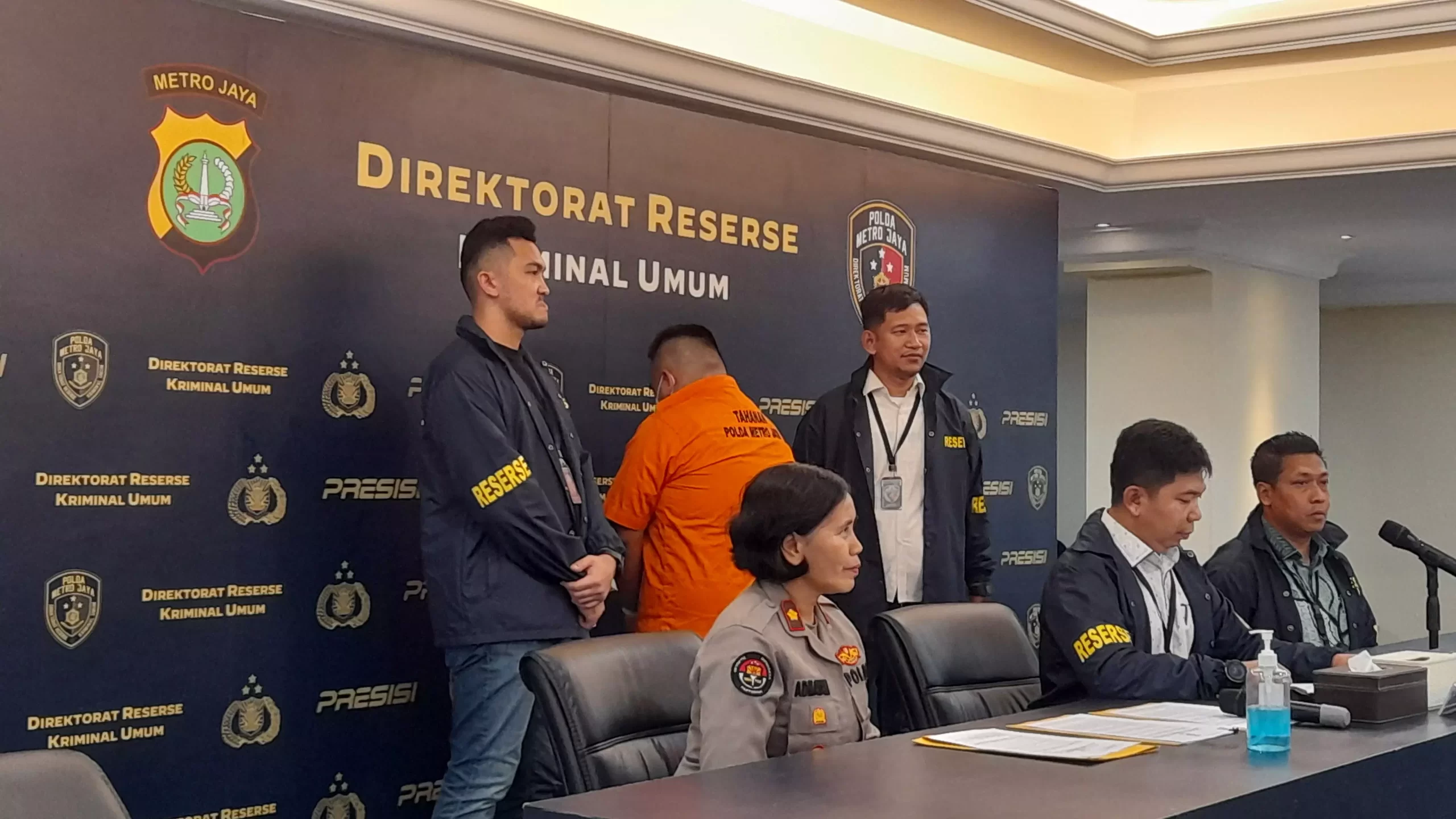 Pengemudi Fortuner Berplat Polisi Palsu & Ugal-ugalan di PIK Jadi Tersangka