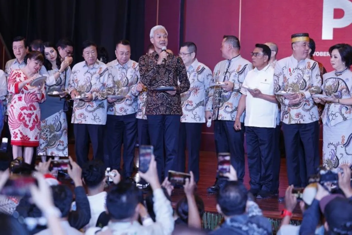 Ganjar Pranowo Tekankan Persatuan di Acara Paguyuban Tionghoa Indonesia