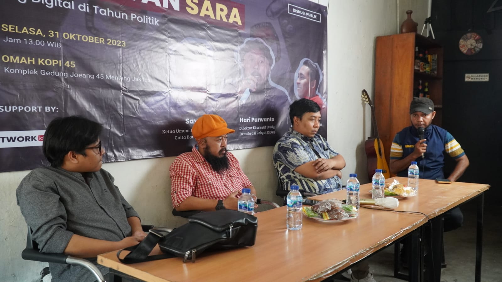 Masyarakat Sudah Lelah Dengan Politik SARA, Lebih Fokus Visi dan Misi Capres