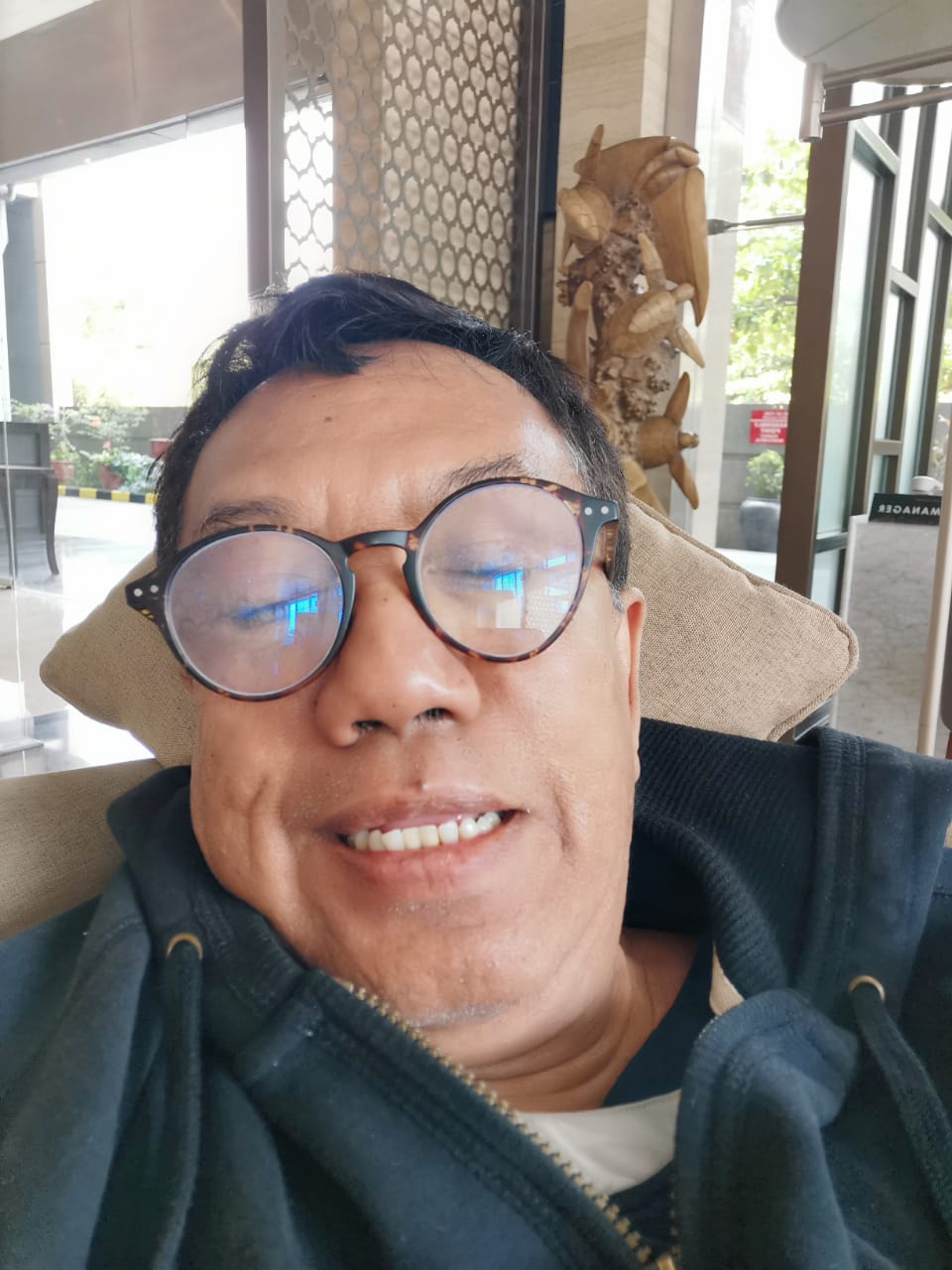 Politik Buta Terong