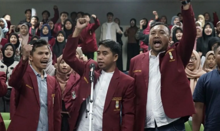Ingin Pemilu 2024 Damai, Ratusan Kader IMM Jawa Timur Deklarasi di UMM Surabaya
