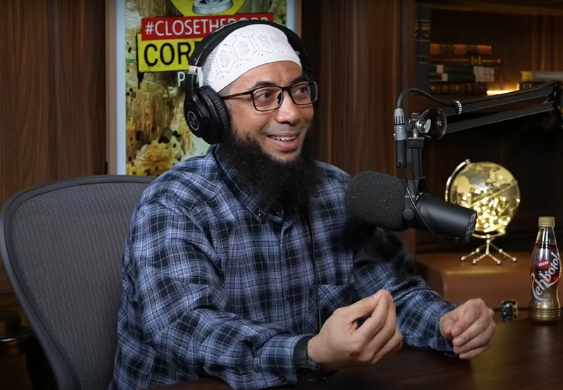 Ust Kholid Basalamah