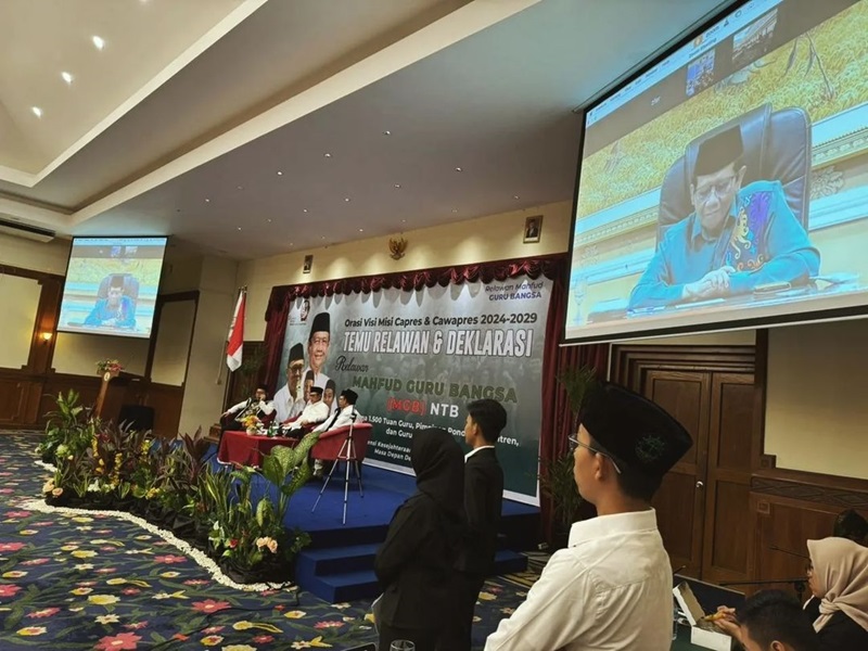 Deklarasi Relawan Mahfud Guru Bangsa NTB