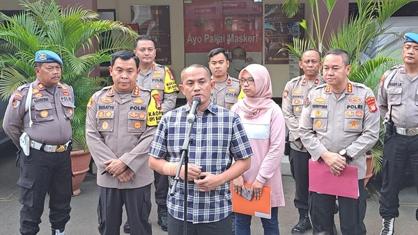 Soal Pentas Teater Butet, Polisi & Pihak Produksi Nyatakan Tak Ada Intimidasi