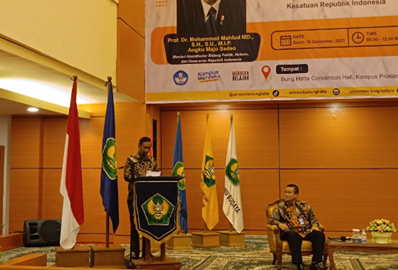 Mahfud MD di Universitas Bung Hatta Padang
