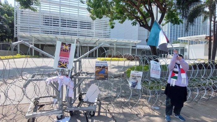 Buntut Hak Veto Tolak Gencatan Senjata di Jalur Gaza, Demonstran Minta PBB Kucilkan AS