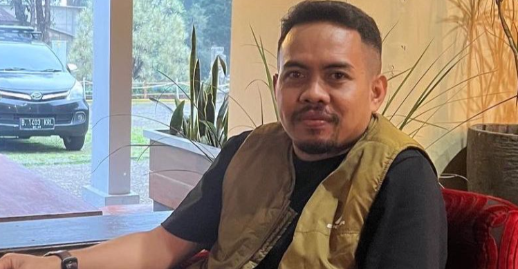 Gencar Serang Iriana, Kornas Gibran Maju Sentil FX Rudi : Anda Ketua Partai atau Tukang Gosip?