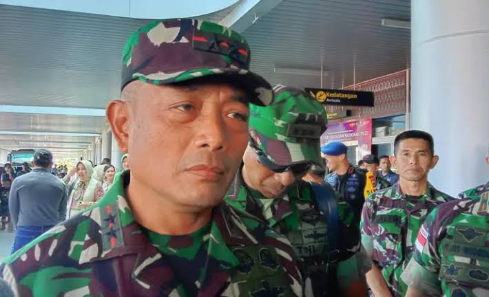 Ricuh Pengantaran Jenazah Lukas Enembe, Pangdam Cenderawasih Ungkap Ada Penyusup dari KNPB