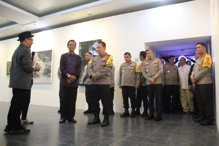 Gubernur DIY Sri Sultan Hamengku Buwono X dan Kapolri Dengungkan Pemilu 2024 Damai