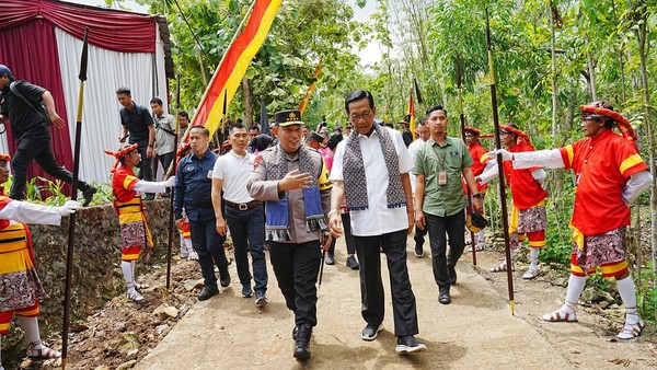 Kapolri Resmikan 10 Sumur Bor Polri Presisi di Wilayah Gunungkidul DIY