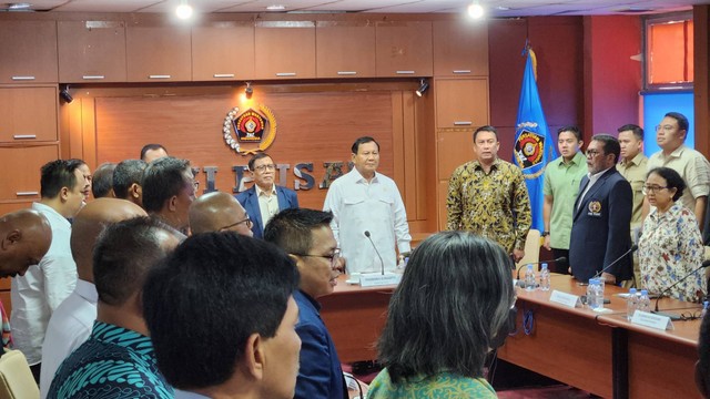 Prabowo Subianto dalam acara diskusi PWI di Gedung Dewan Pers