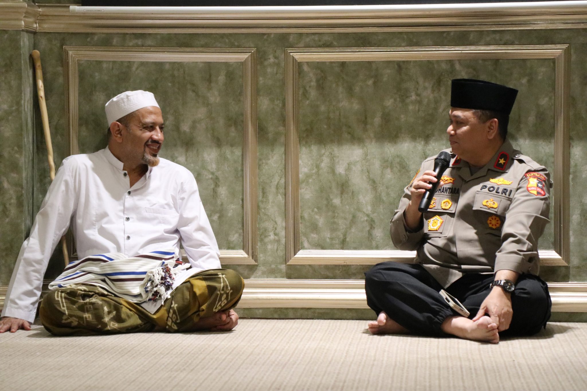 Habib Taufiq bin Abdul Qodir Assegaf Harap Yang Menang Jadi Pemersatu Bangsa