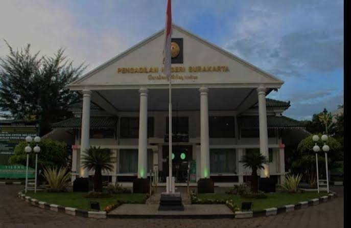 Pertarungan di PN Solo, Almas Tsaqibbirru vs Ariyono Lestari