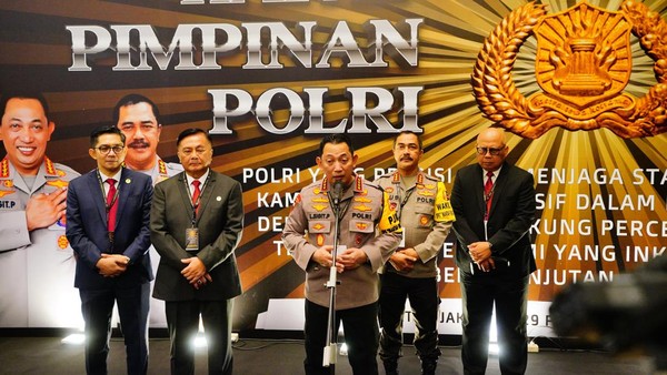 Kapolri Pimpin Rapim Polri 2024, Tekankan Pentingnya Menjaga Persatuan dan Kesatuan