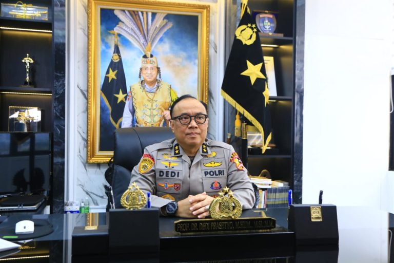 Polri Rekrut 10 Ribu Orang Perkuat Keamanan di Papua