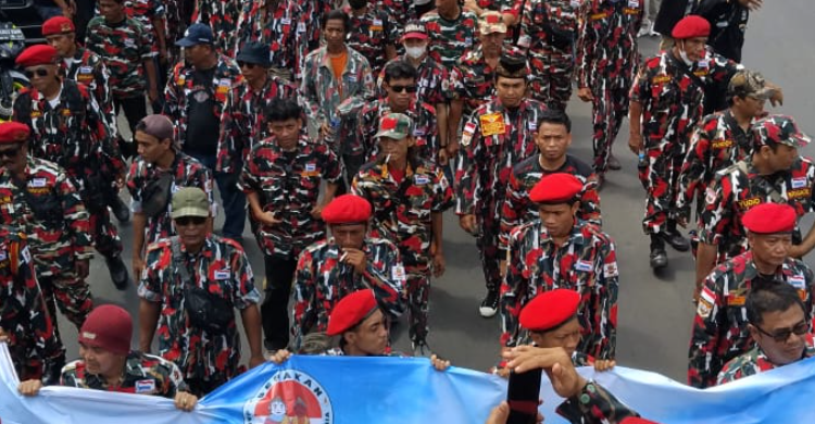 Massa Geruduk DPR RI, Tolak Hak Angket & Pemakzulan Presiden