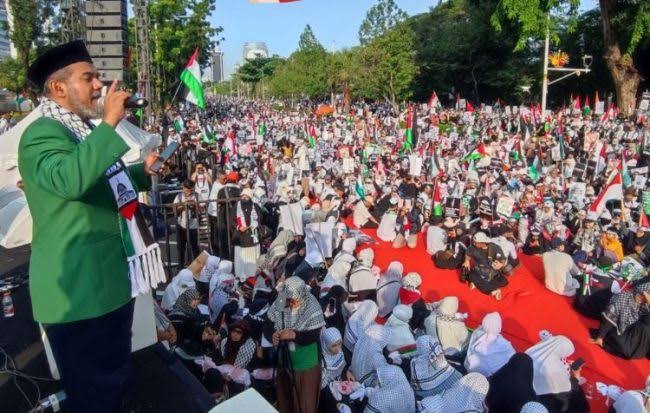 Massa Bela Palestina Geruduk Kedubes AS, Serukan Boikot Produk Israel