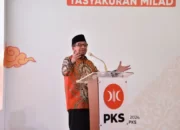 Ketua Majelis Syuro PKS : Sejarah Halal Bihalal, Persatuan sebagai Kunci Sukses Membangun Indonesia