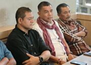 MK Dibanjiri Karangan Bunga Dukungan, TKN Prabowo-Gibran : Lebih Baik Ketimbang Turun ke Jalan