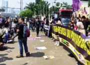 Geruduk DPR, Jurnalis Hingga Elemen Demokrasi Serukan Tolak RUU Penyiaran