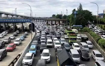 Jasa Marga & Polri Rekayasa Lalu Lintas Tol Japek, Antisipasi Lonjakan ‘Long Weekend’