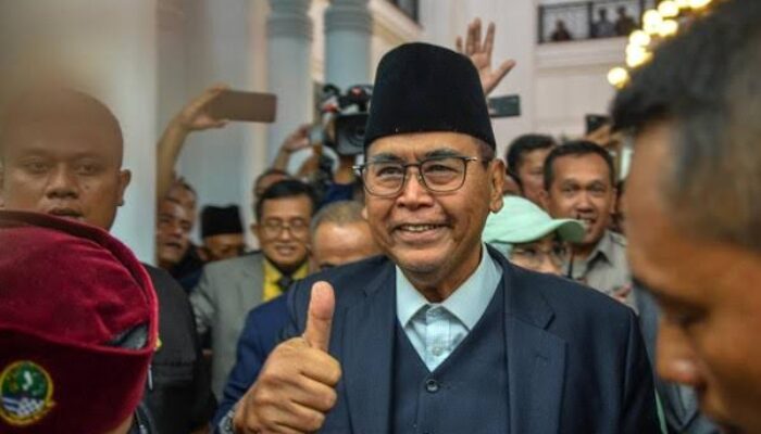 Hakim Resmi Tolak Gugatan Praperadilan Panji Gumilang