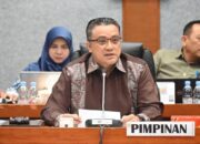 Polemik UKT Bergejolak, Komisi X Panggil Nadiem Pekan Depan