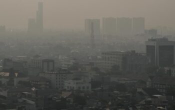 Peringkat Polusi Udara DKI Jakarta Masuk 4 Terburuk di Dunia