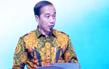 Jokowi Sesali Konser Coldplay Hanya Sehari Gegara Perizinan Ruwet