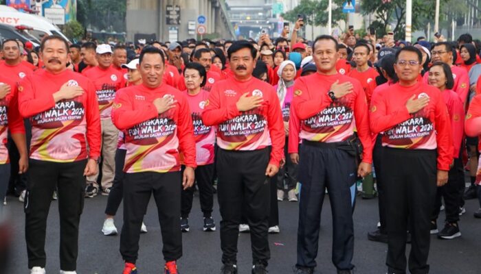Bhayangkara Fun Walk Dinilai Menko Polhukam Ajang Positif Silaturrahmi Kementerian dan Lembaga