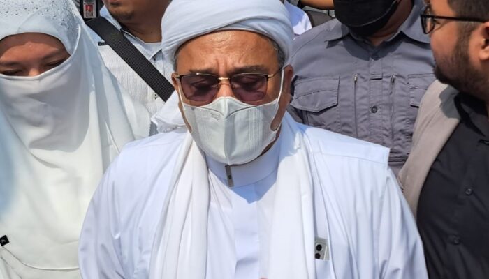 Habib Rizieq Jangan Bikin Gaduh di Tengah Polemik Pasukan Berani Mati Jokowi