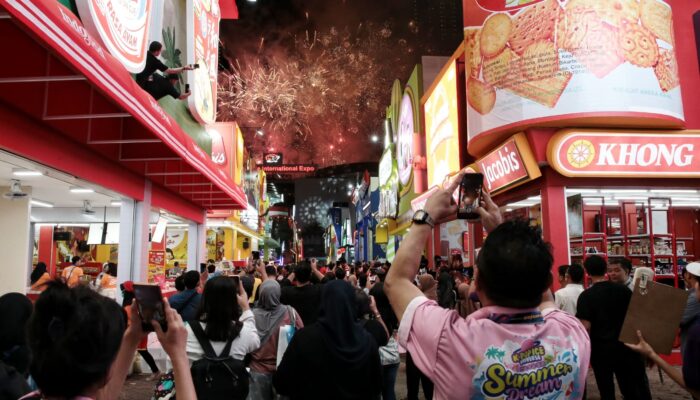 Antusiasme Hari Perdana Jakarta Fair 2024