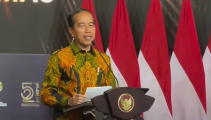 Polemik Bos Judi Online Mencuat, Jokowi dan Menkominfo Bungkam?