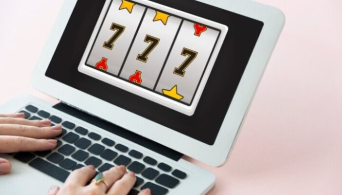 Judi Online Tanah Air Makin Melejit, Kalahkan Kasino di Singapura, Malaysia & Makau