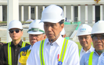 Presiden Jokowi soal Mundurnya Bambang dan Dhony