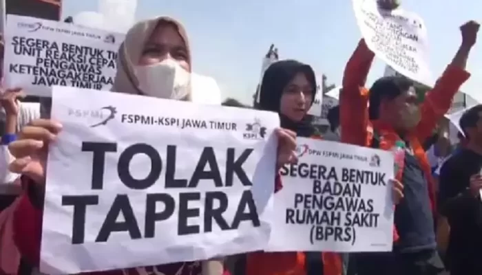 Buruh Serukan Tolak Kebijakan Blunder Jokowi