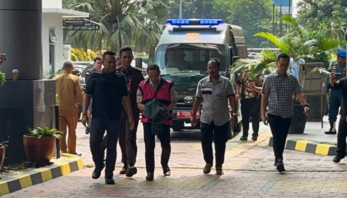 Kejagung Limpahkan 2 Tersangka Kasus Korupsi Timah ke Kejari Jaksel