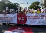 Tuntutan Mundur Menkominfo Bergejolak, BEM PTM Zona III Curiga Pesanan Mafia Judol
