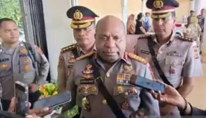 Perintahkan Satu Peleton Brimob Buru Bripda Aske, Kapolda Papua : Sudah Keterlaluan